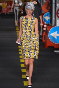 Moschino RTW Spring 2016