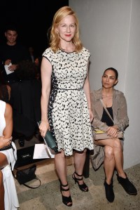 Laura Linney Narciso Rodriguez RTW Spring 2016