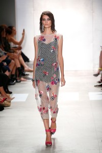 Nicole Miller RTW Spring 2016