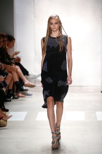 Nicole Miller RTW Spring 2016