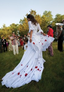 Oscar de la Renta wedding gown