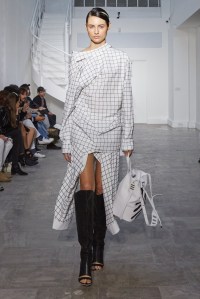 Off White RTW Spring 2016