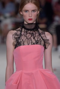 Beauty at Oscar de la Renta Ready to Wear Spring 2016