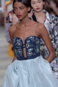 Beauty at Oscar de la Renta Ready to Wear Spring 2016
