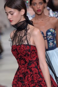 Beauty at Oscar de la Renta Ready to Wear Spring 2016