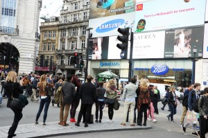 Ralph Lauren Show Streams London Piccadilly Circus