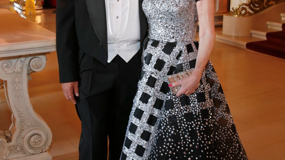 San Francisco Opera Gala Brims With Oscar de la Renta Gowns