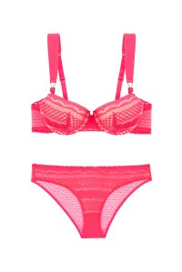 Stella McCartney Lingerie Breast Cancer Awareness
