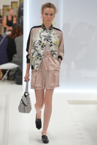 Tod's RTW Spring 2016