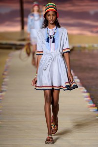 Tommy Hilfiger RTW Spring 2016
