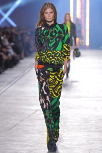 Versace RTW Spring 2016