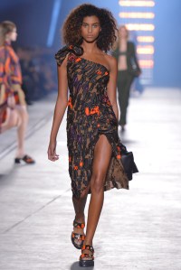 Versace RTW Spring 2016