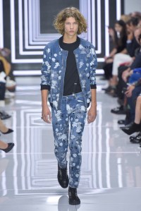 Versus Versace RTW Spring 2016