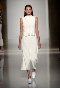 Victoria Beckham RTW Spring 2016
