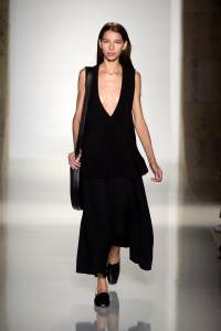 Victoria Beckham RTW Spring 2016