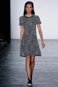 Vivienne Tam RTW Spring 2016