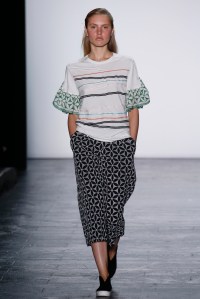 Vivienne Tam RTW Spring 2016