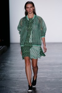 Vivienne Tam RTW Spring 2016
