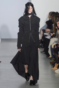 Yang Li RTW Spring 2106