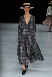 Beautiful People RTW Spring 2016 Tokyo