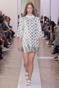 Emanuel Ungaro RTW Spring 2016