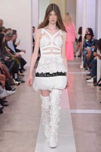 Emanuel Ungaro RTW Spring 2016