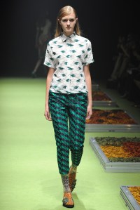 In-Process by Hall Ohara RTW Spring 2016 Tokyo