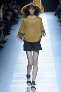 Issey Miyake RTW Spring 2016