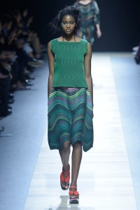 Issey Miyake RTW Spring 2016