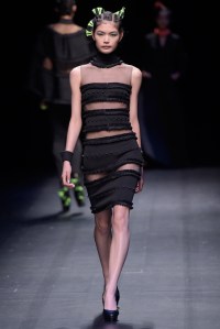 John Herrera RTW Spring 2016 Asian Fashion Meets Tokyo
