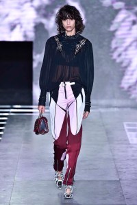 Louis Vuitton RTW Spring 2016