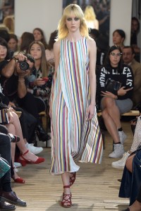 Maison Rabih Kayrouz RTW Spring 2016