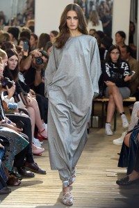 Maison Rabih Kayrouz RTW Spring 2016