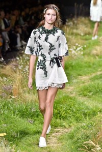 Moncler Gamme Rouge RTW Spring 2016