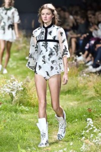 Moncler Gamme Rouge RTW Spring 2016