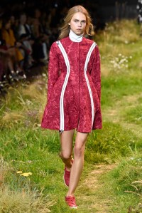 Moncler Gamme Rouge RTW Spring 2016