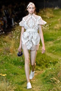 Moncler Gamme Rouge RTW Spring 2016