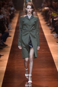 Nina Ricci RTW Spring 2016