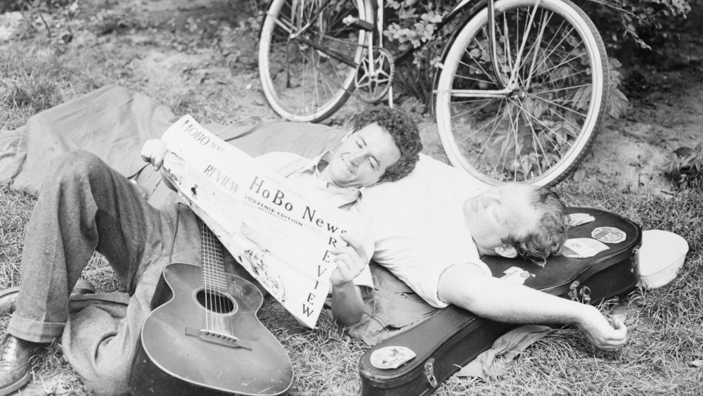 Peter, Paul and Mary's Noel Paul Stookey Plays at City Museum