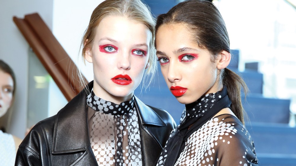 Beauty at Paris Spring 2016 Fashion Week