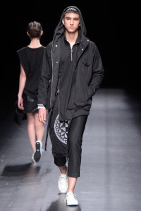 Renan Pacson RTW Spring 2016 Asian Fashion Meets Tokyo