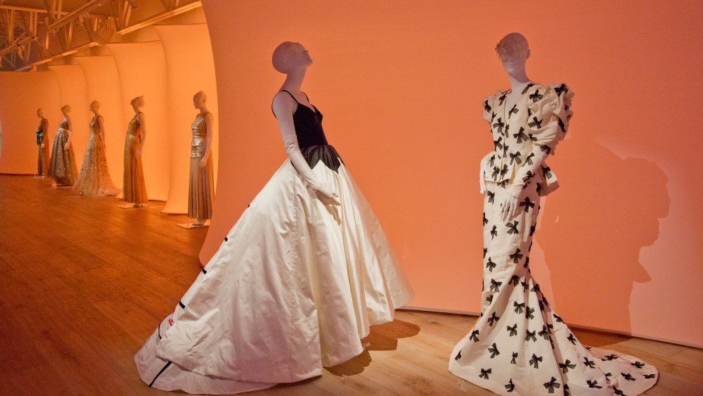 SCAD Museum Opens With Oscar de la Renta Tribute