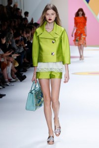Shiatzy Chen RTW Spring 2016