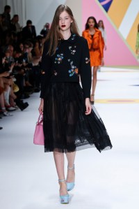 Shiatzy Chen RTW Spring 2016