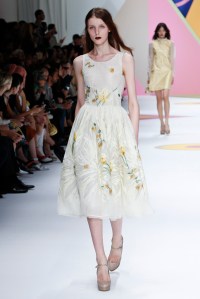 Shiatzy Chen RTW Spring 2016
