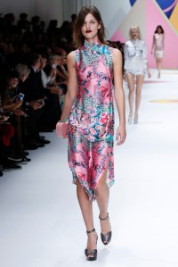 Shiatzy Chen RTW Spring 2016
