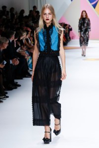 Shiatzy Chen RTW Spring 2016