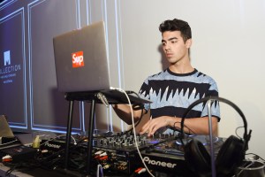 Joe Jonas