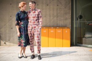 Seoul Fashion Week street style.