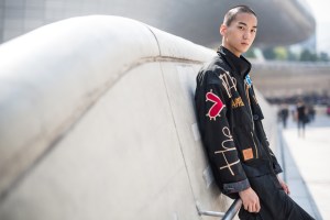 Seoul Fashion Week street style.